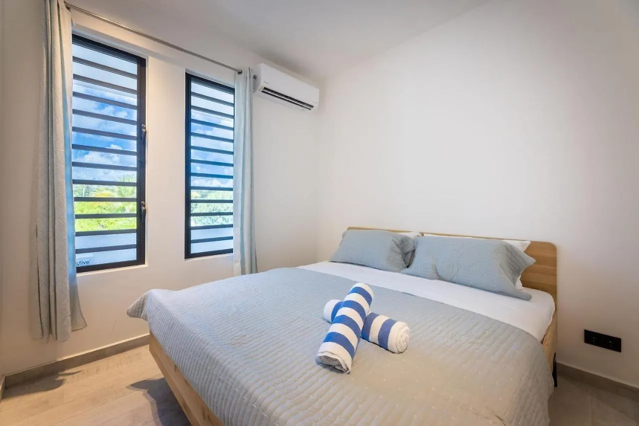 The Reef - Blue Bay Golf & Beach Resort 威廉斯塔德
